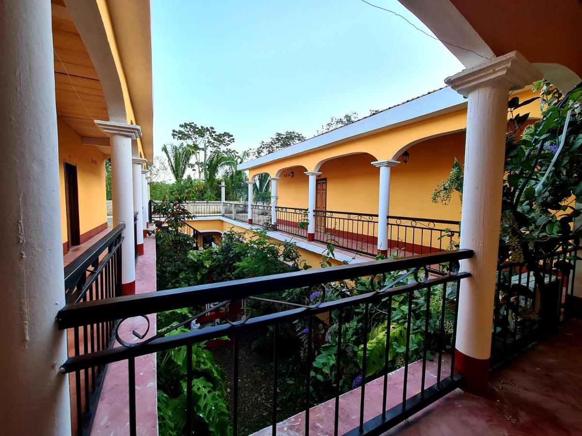 Hotel Villa Santa Elena Chahal Extérieur photo